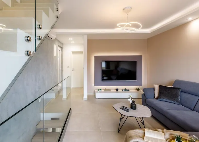 Tango Ii Villa