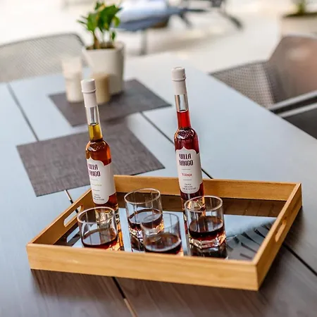 Villa Tango Ii