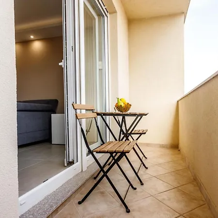 Tango Ii Villa